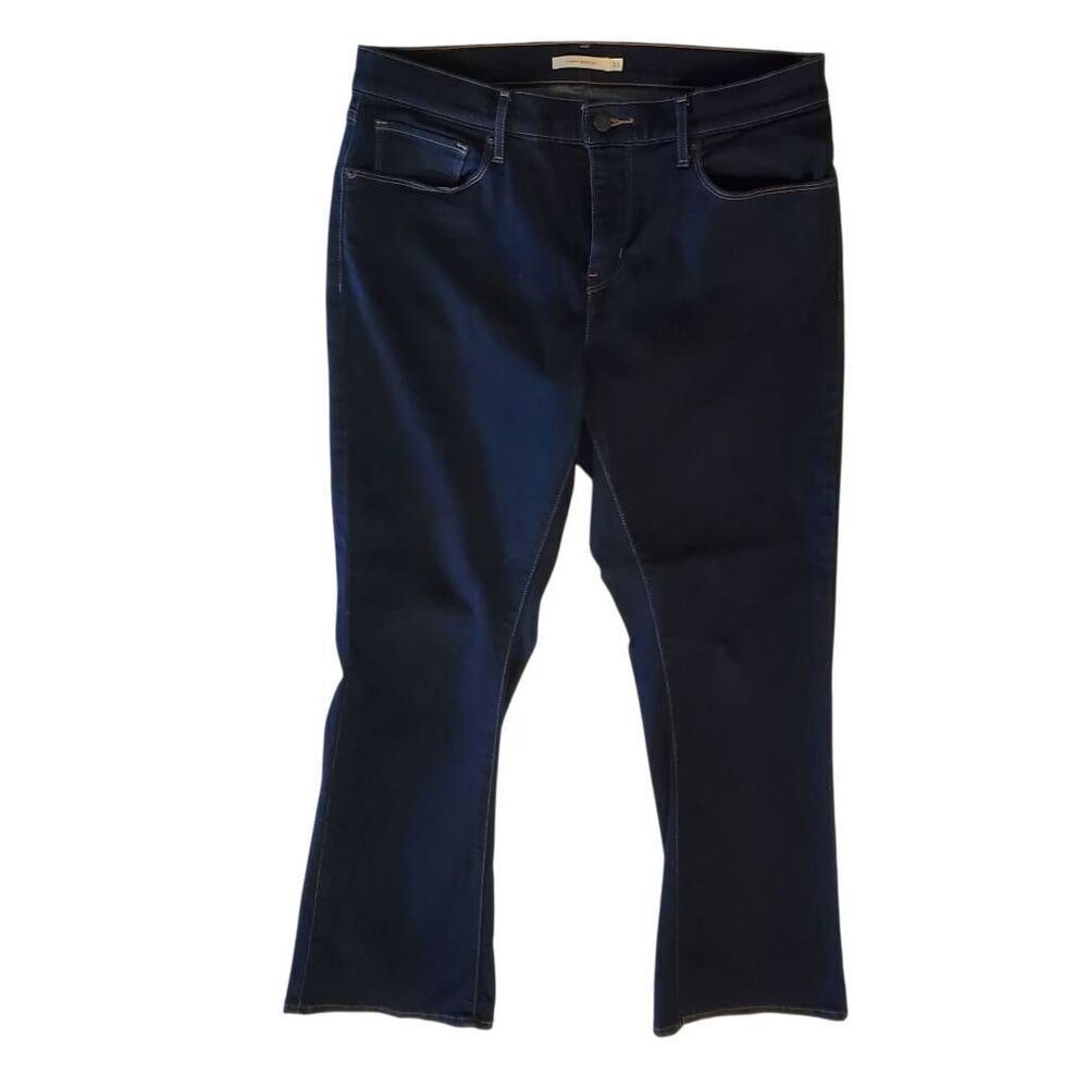Levi’s Women’s Curvy Boot Cut Jeans Size 33 Dark Wash Stretch Denim